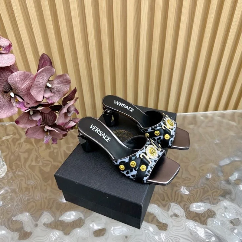 Versace Slippers WeatherProof 37331