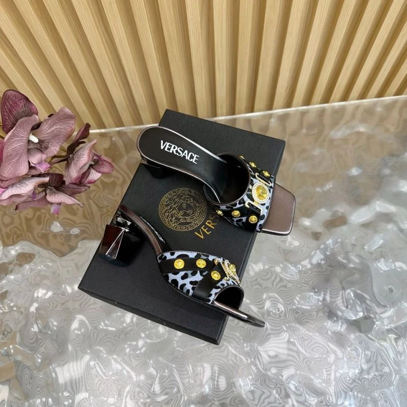 Versace Slippers WeatherProof 37331