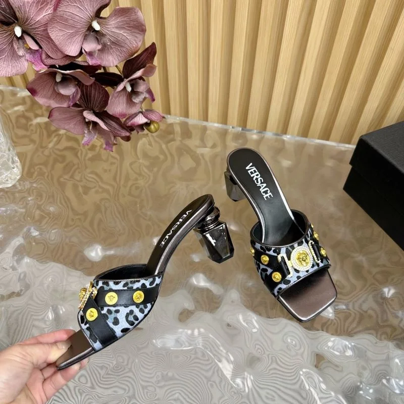 Versace Slippers WeatherProof 37331