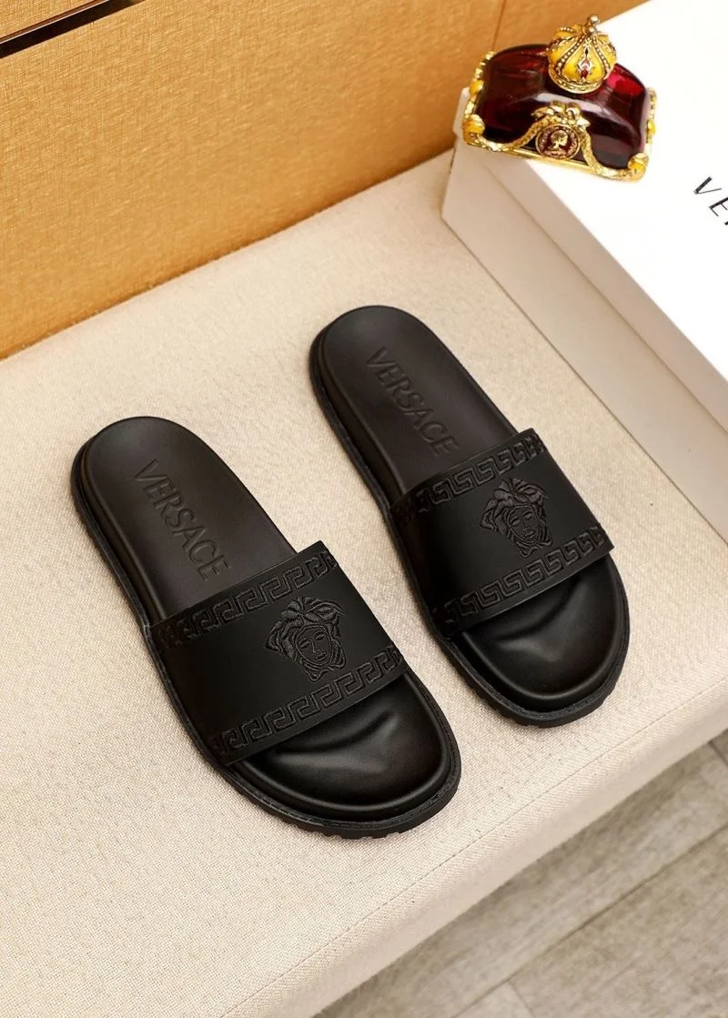 Versace Slippers FreshLook 37499