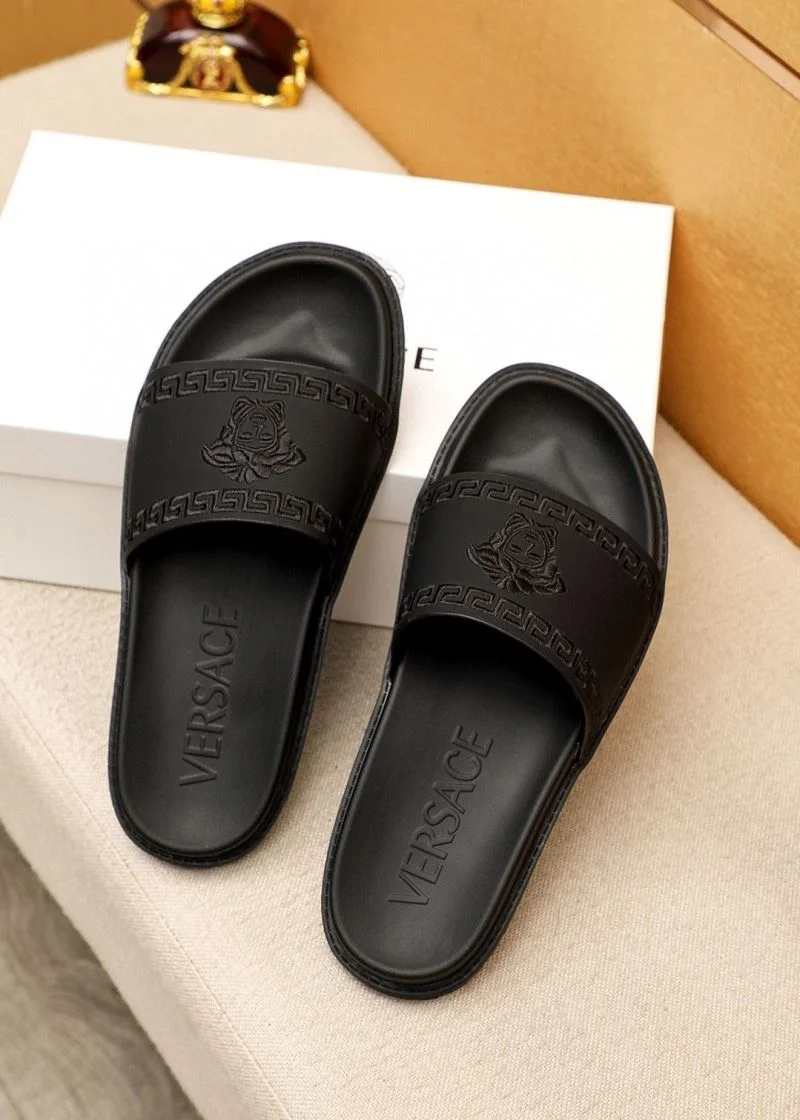 Versace Slippers FreshLook 37499