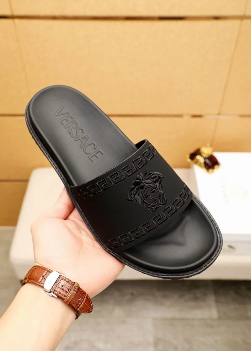 Versace Slippers FreshLook 37499