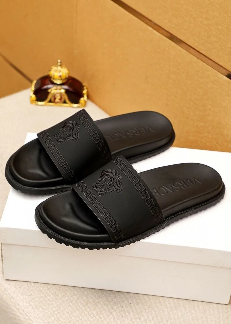 Versace Slippers FreshLook 37499