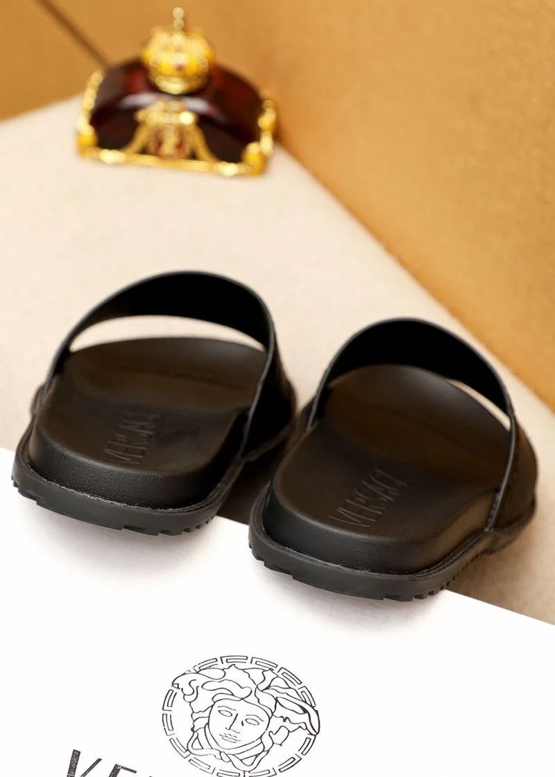 Versace Slippers FreshLook 37499