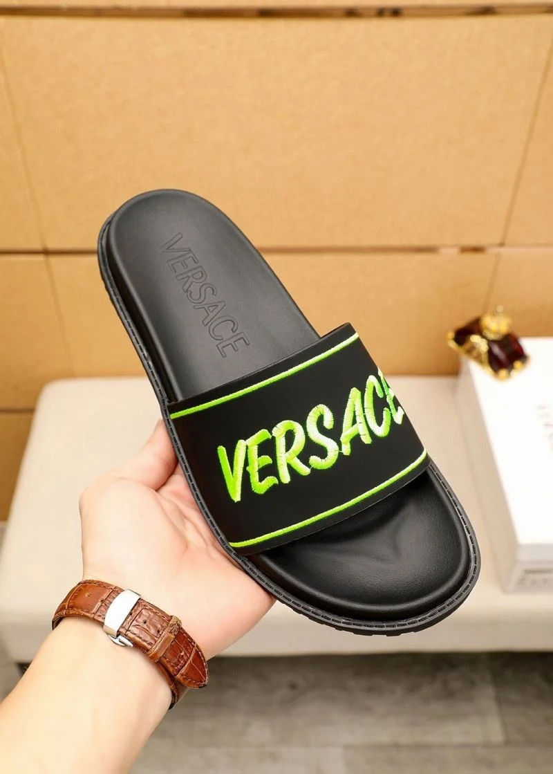 Versace Slippers Packable 37482