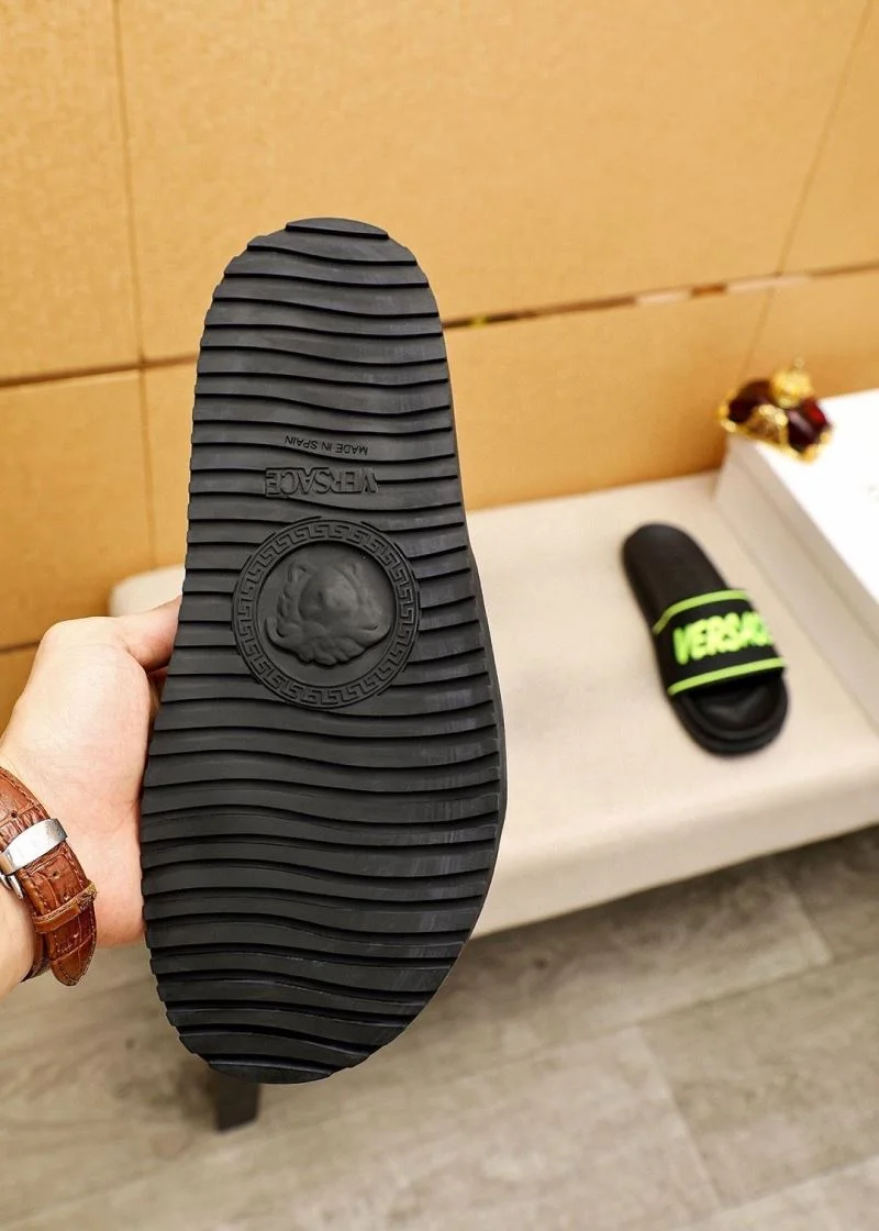 Versace Slippers Packable 37482