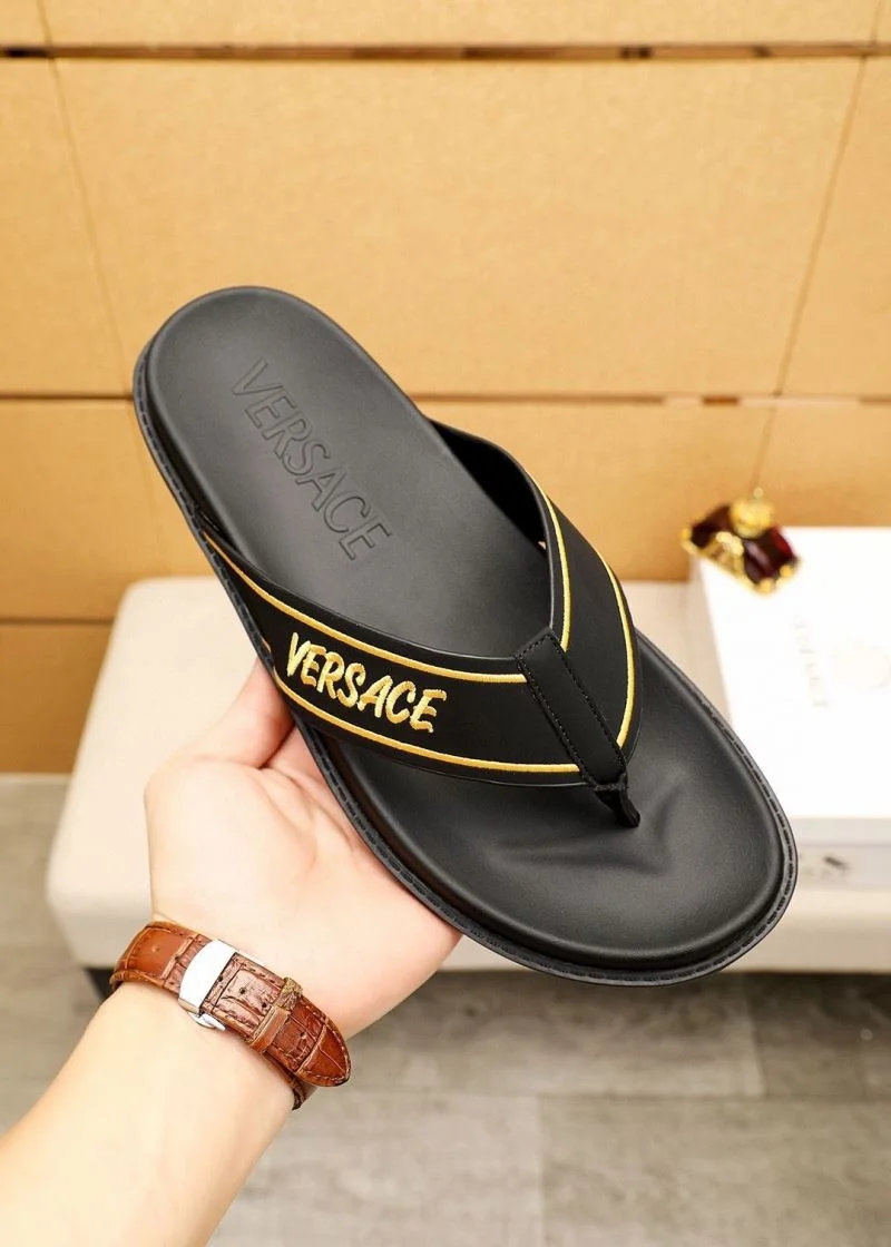 Compact Versace Slippers 37477