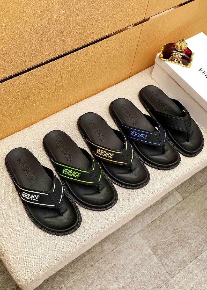 Compact Versace Slippers 37477