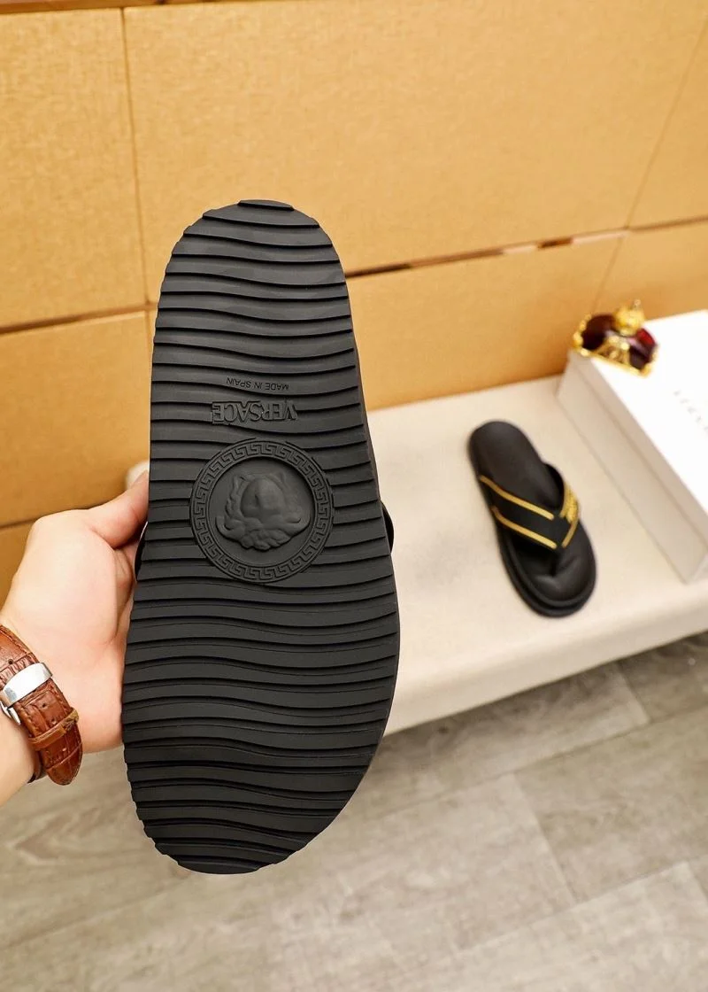 Compact Versace Slippers 37477
