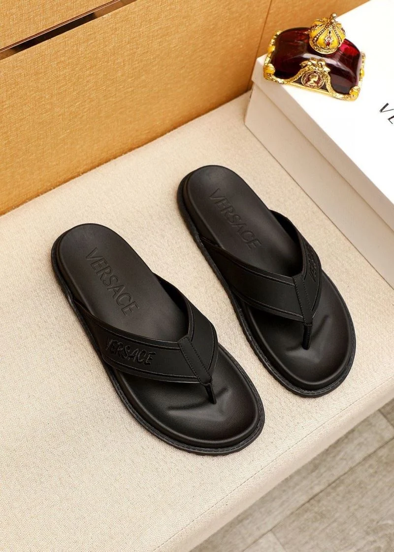 BestValue Versace Slippers 37474