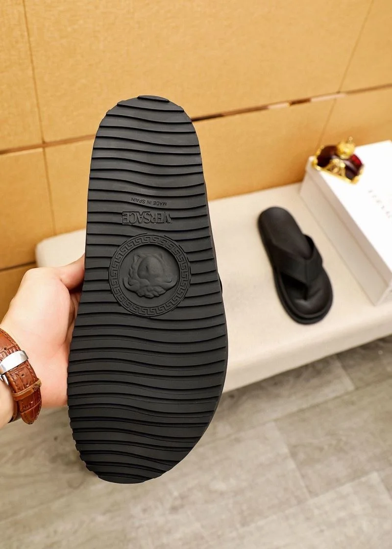 BestValue Versace Slippers 37474