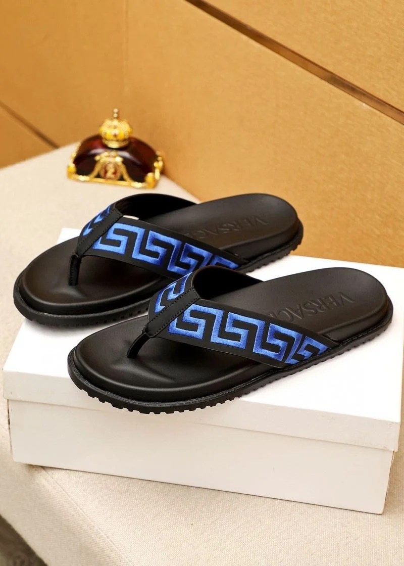Versace Slippers ModernLook 37475