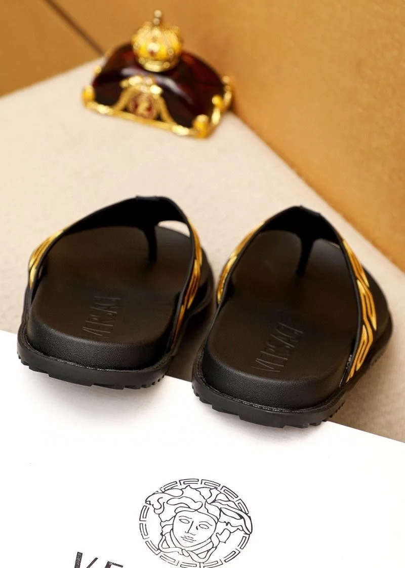 Versace Slippers Versatile 37473