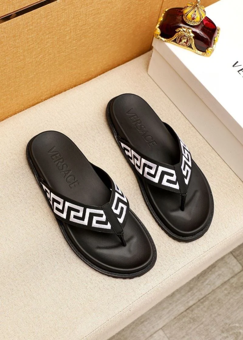 Neat Versace Slippers 37472