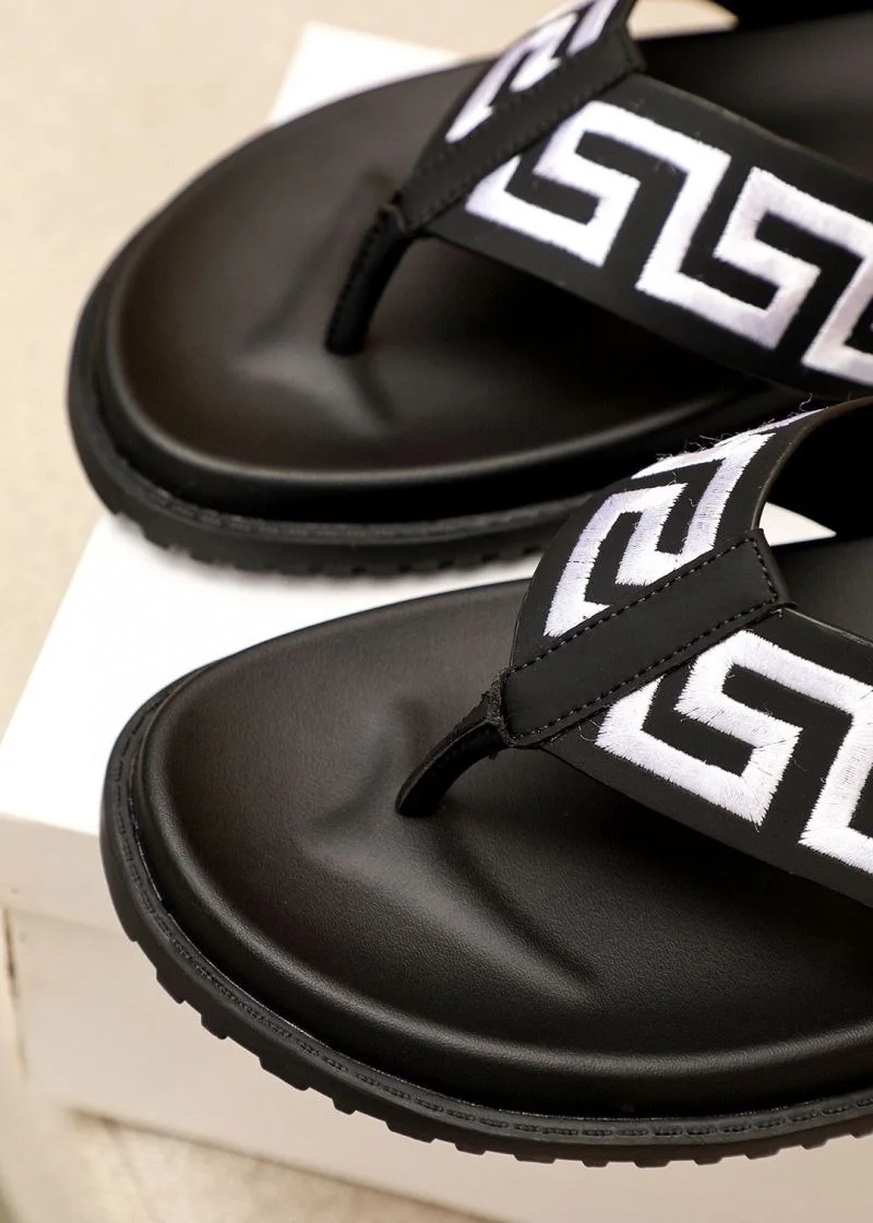 Neat Versace Slippers 37472
