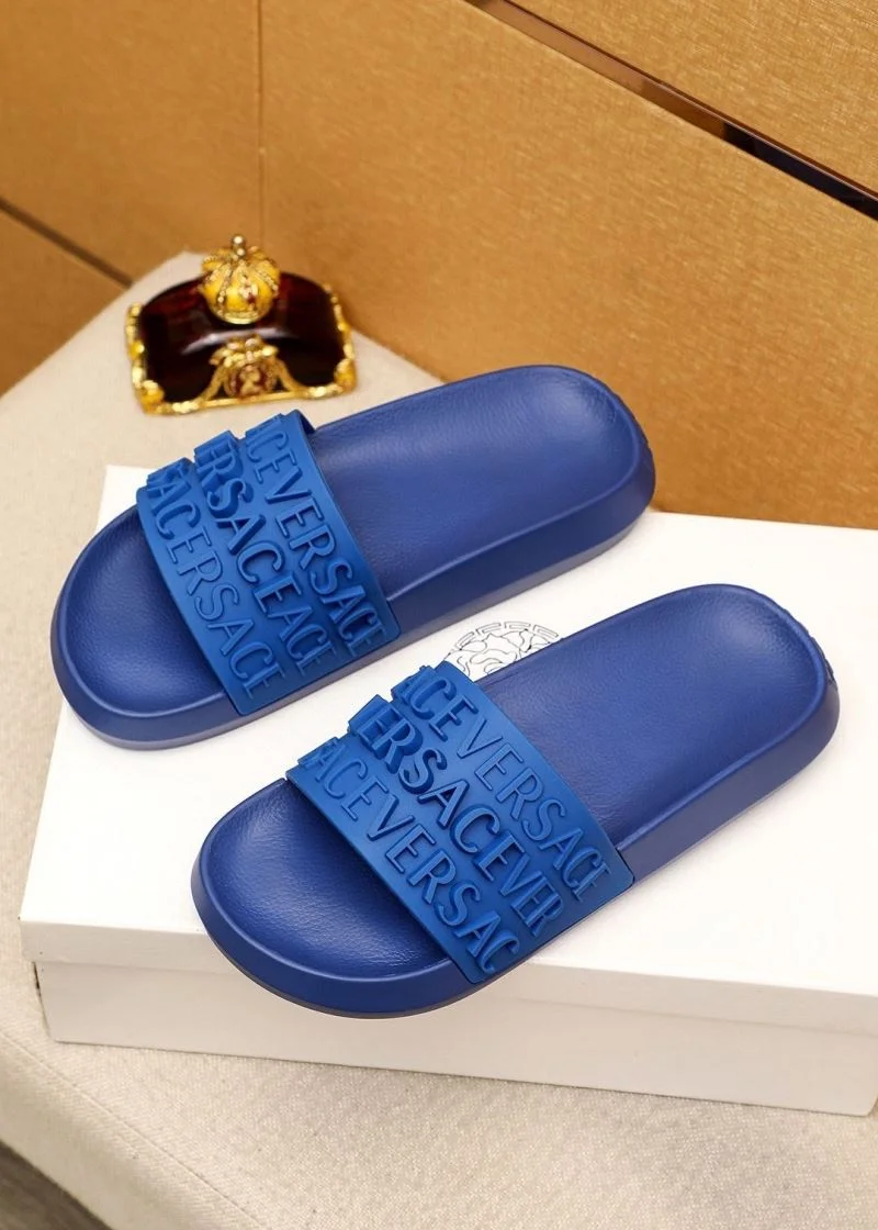 Versace Slippers Timeless 37454