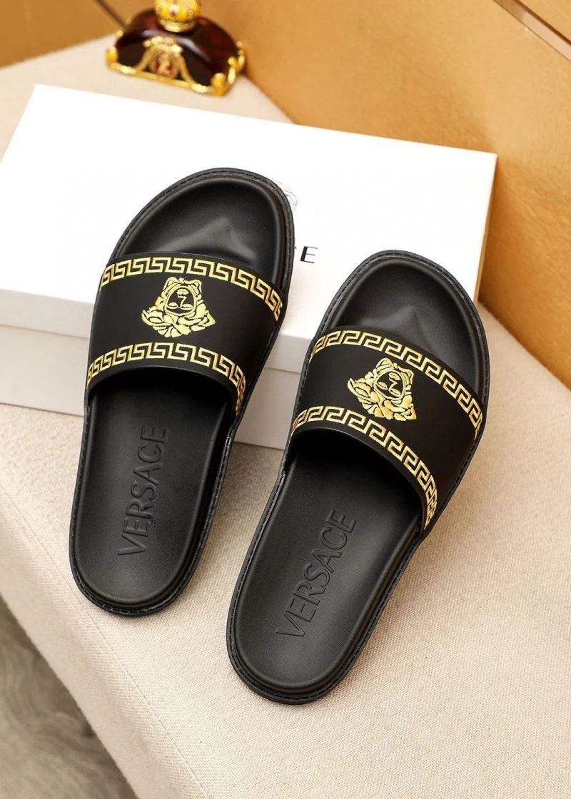 Durable Versace Slippers 37445
