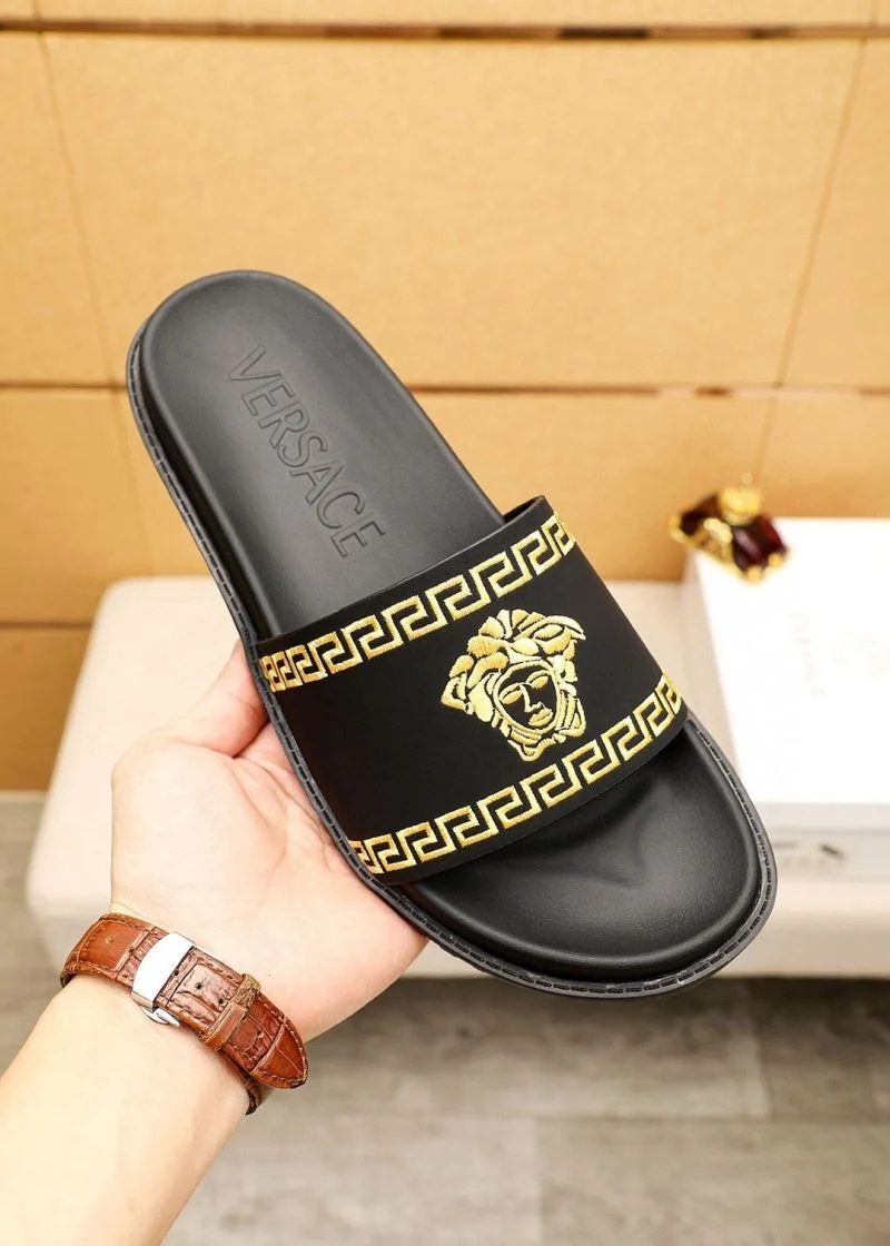 Durable Versace Slippers 37445