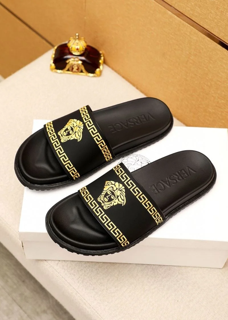Durable Versace Slippers 37445