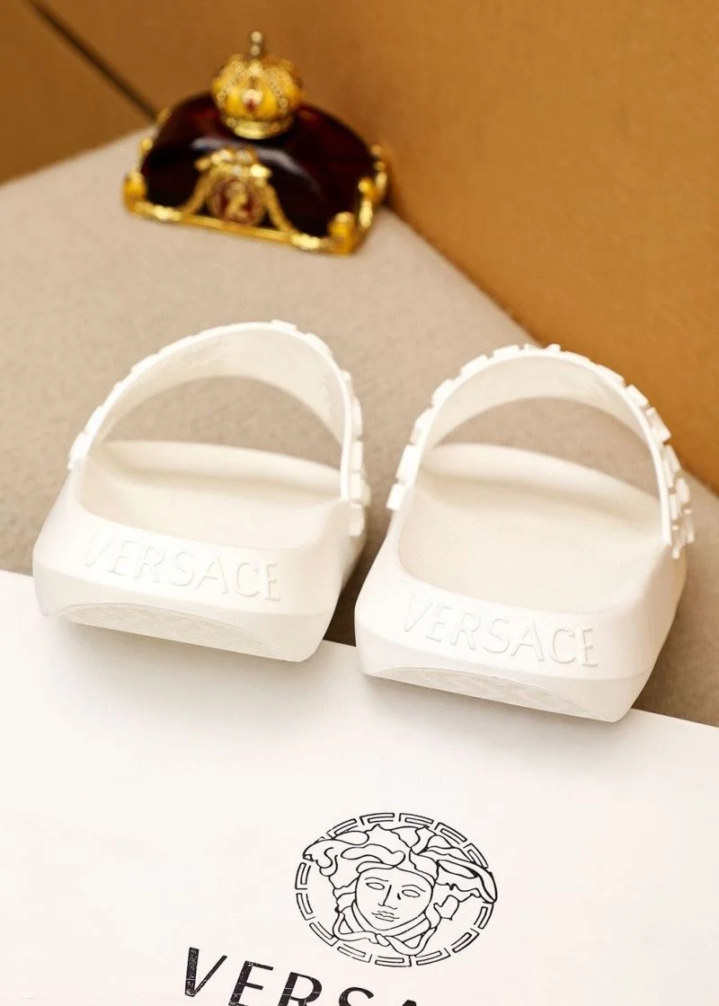 OnTrend Versace Slippers 37465
