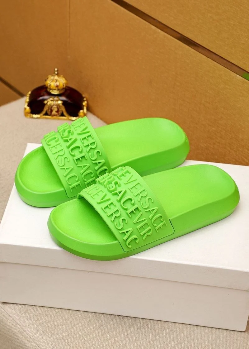 Effortless Versace Slippers 37466