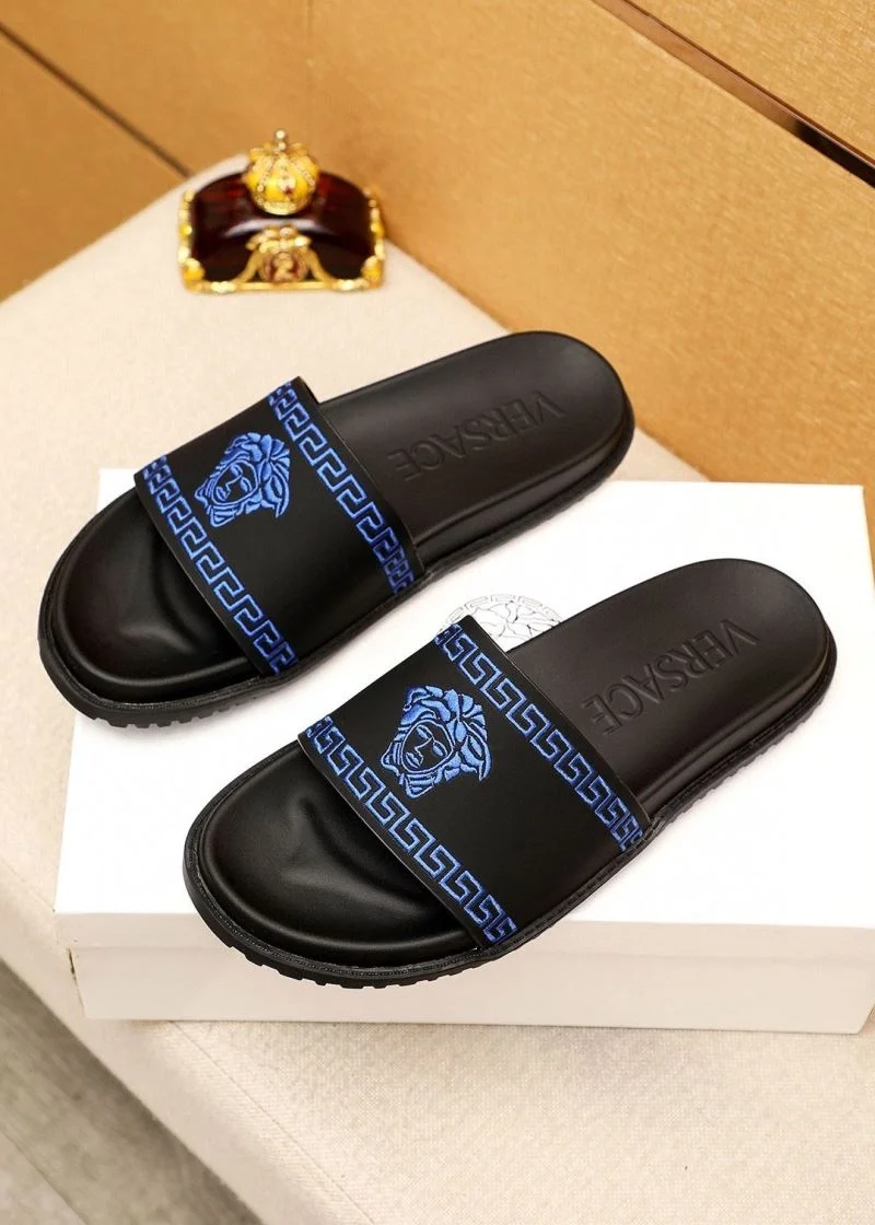 Versace Slippers ZeroBulk 37461