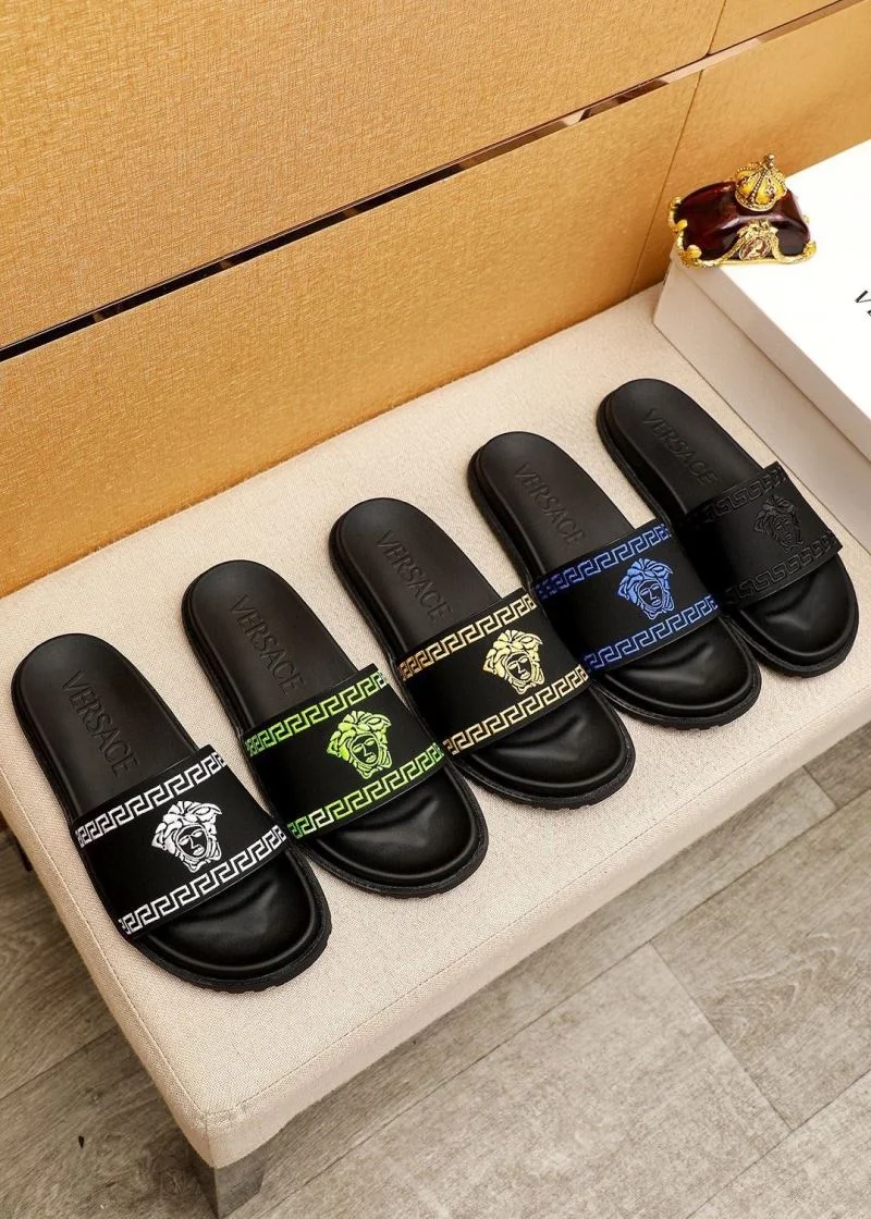 Versace Slippers ZeroBulk 37461