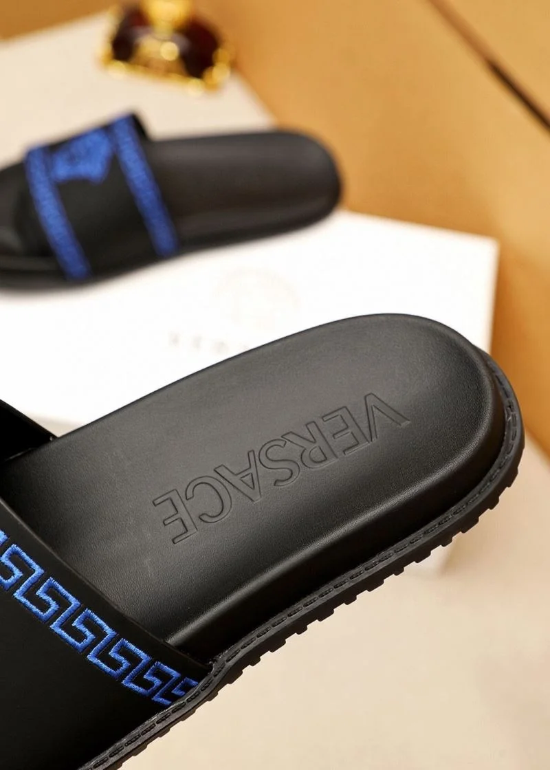 Versace Slippers ZeroBulk 37461