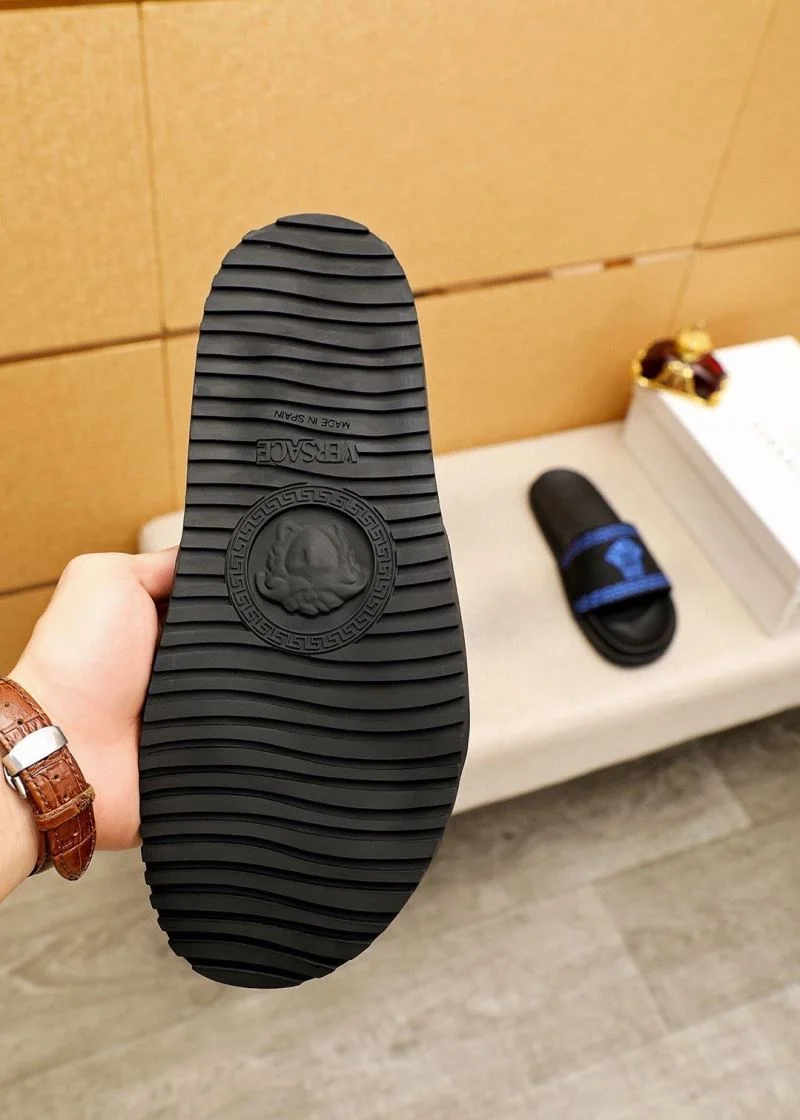 Versace Slippers ZeroBulk 37461