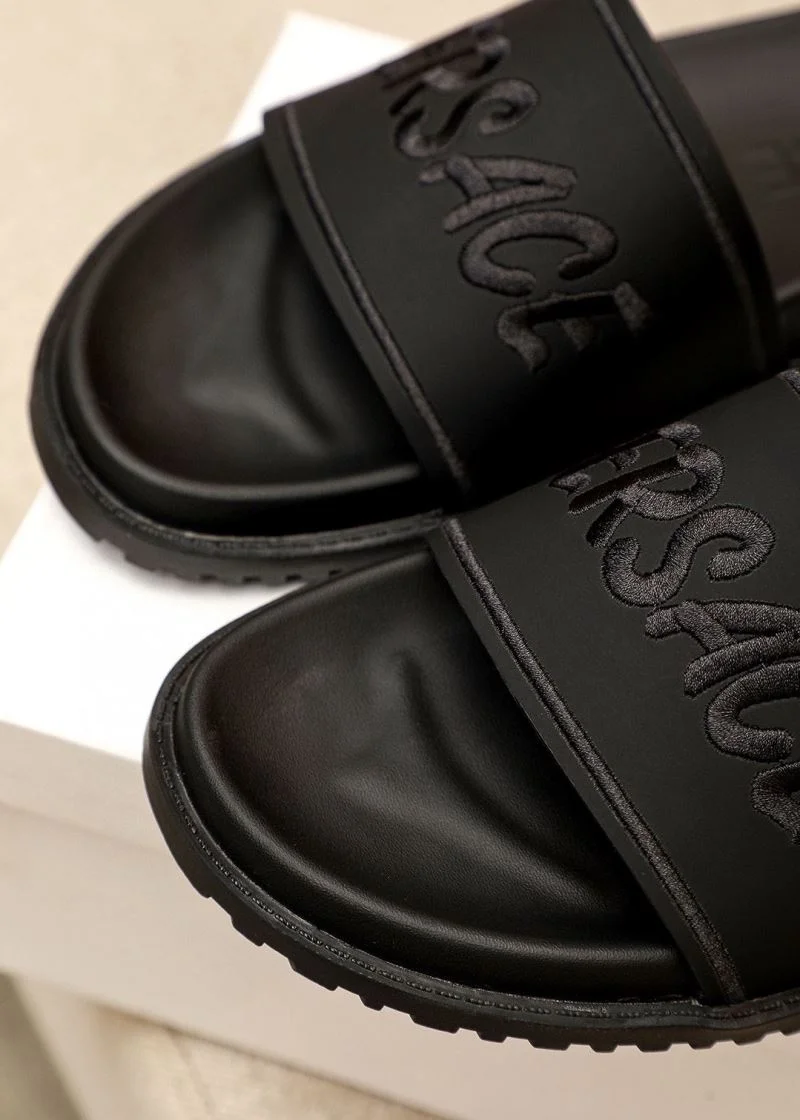 Versatile Versace Slippers 37441