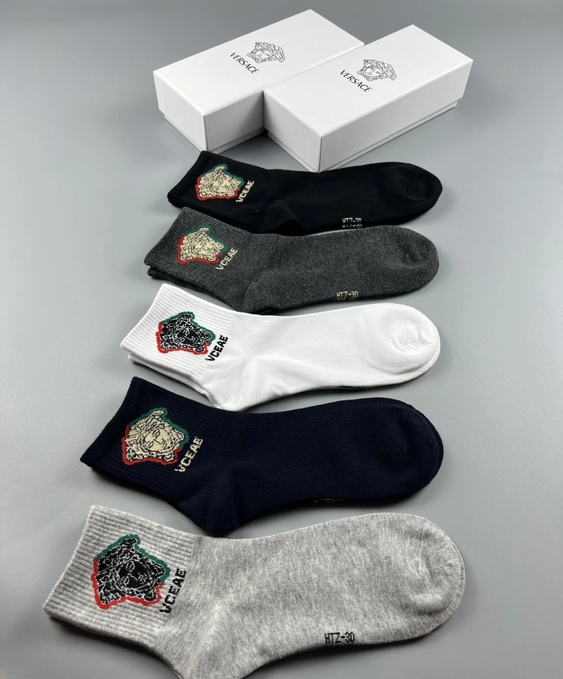 Affordable Versace Socks 274088