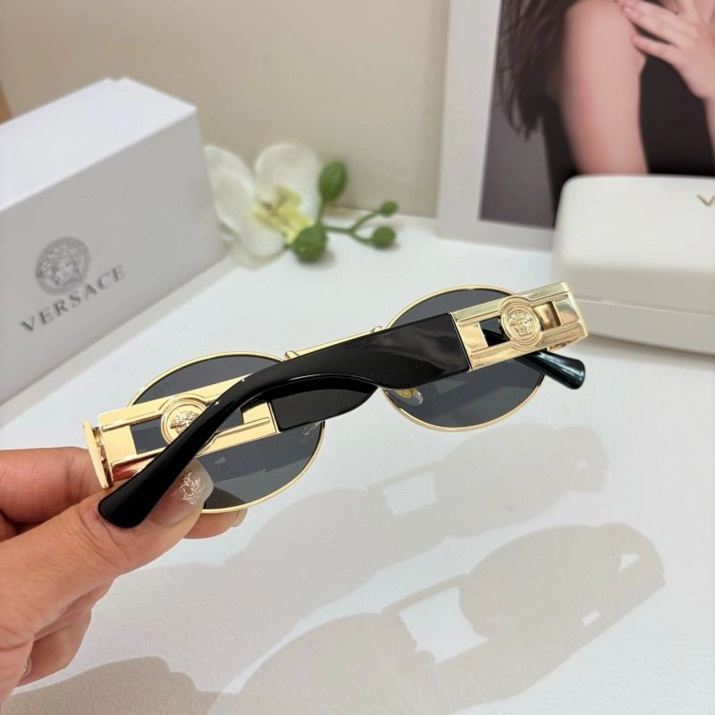 Versace Sunglasses Effortless 282538