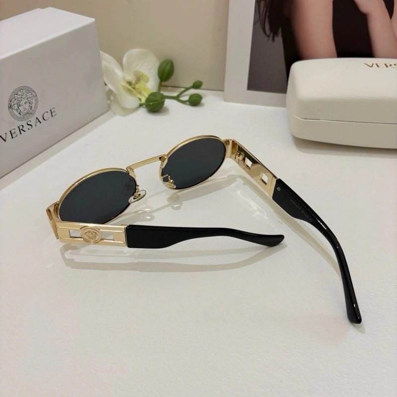 Versace Sunglasses Effortless 282538