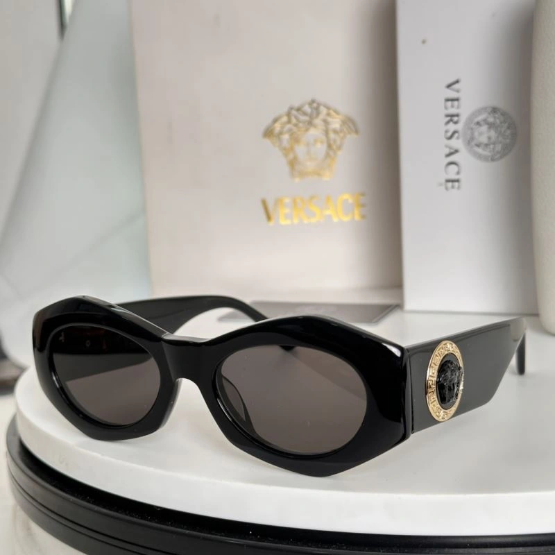 WellDesigned Versace Sunglasses 282541