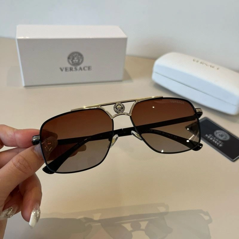 Versace Sunglasses ModernLook 282524
