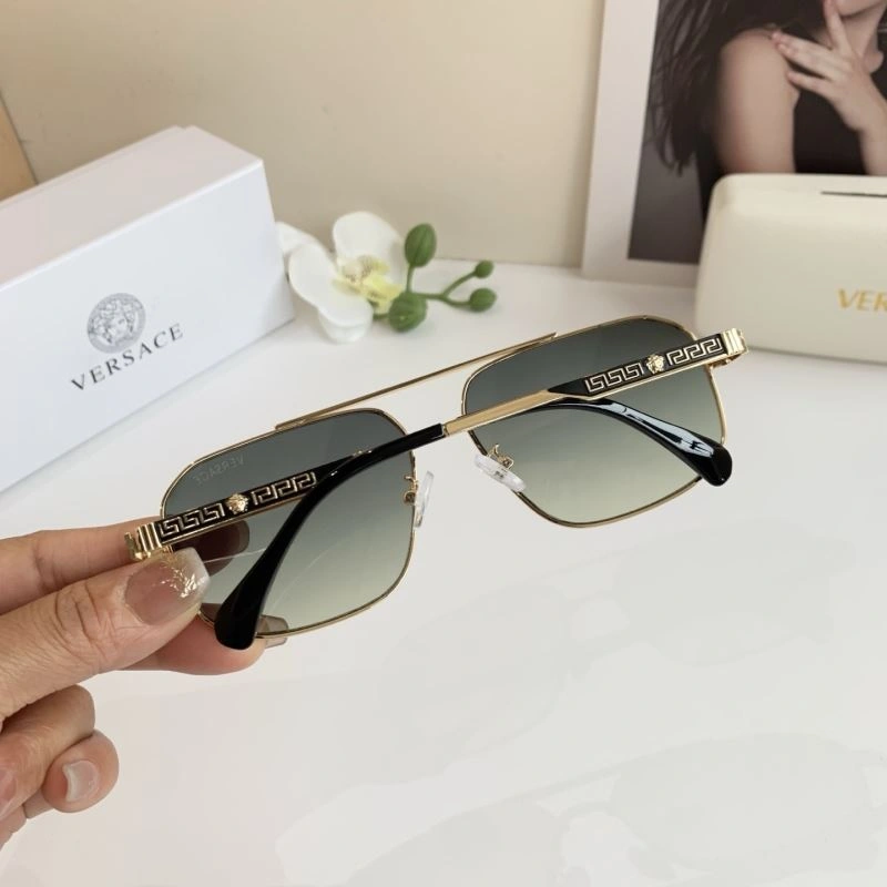 Versace Sunglasses Elegant 282544