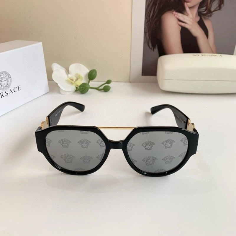 Minimalist Versace Sunglasses 282520