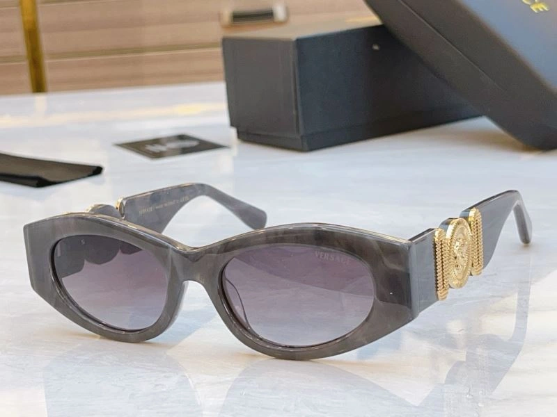EyeCatching Versace Sunglasses 282509