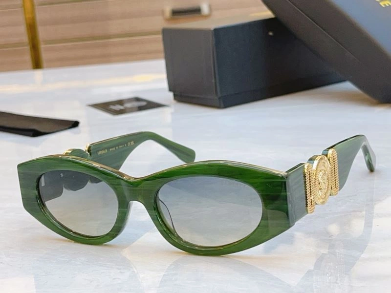 EyeCatching Versace Sunglasses 282509