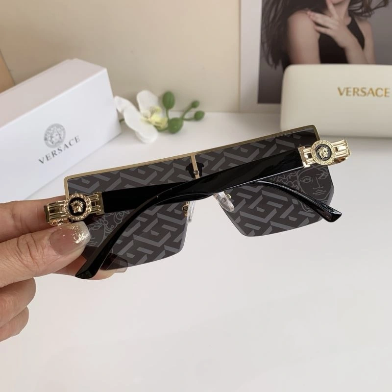 Contemporary Versace Sunglasses 282499