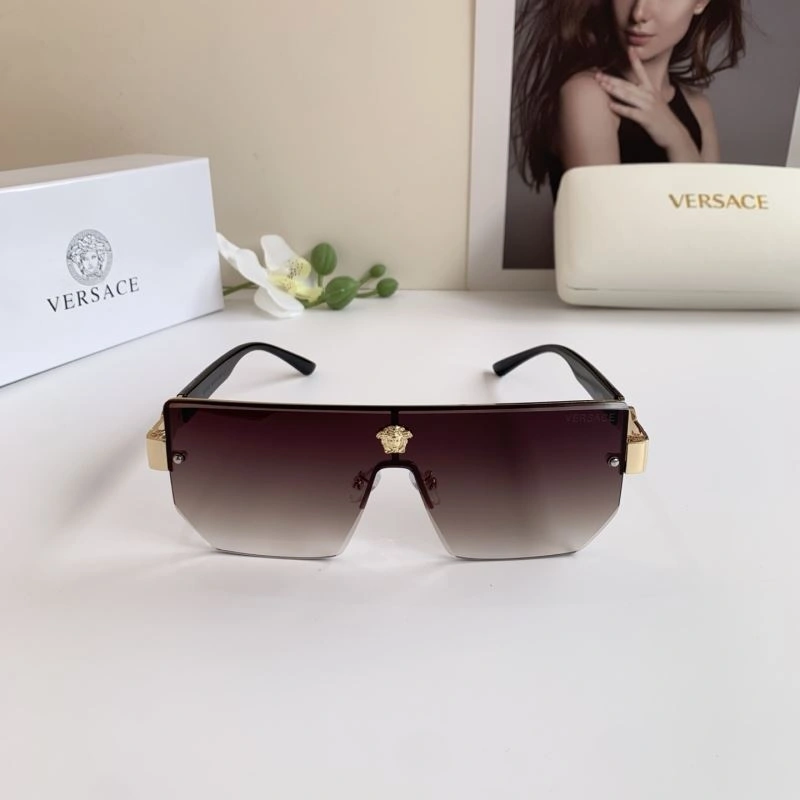Supportive Versace Sunglasses 282496