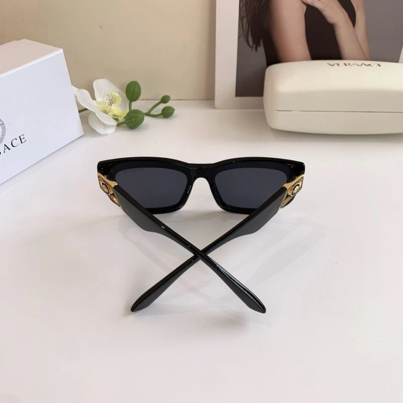 WrinkleFree Versace Sunglasses 282485