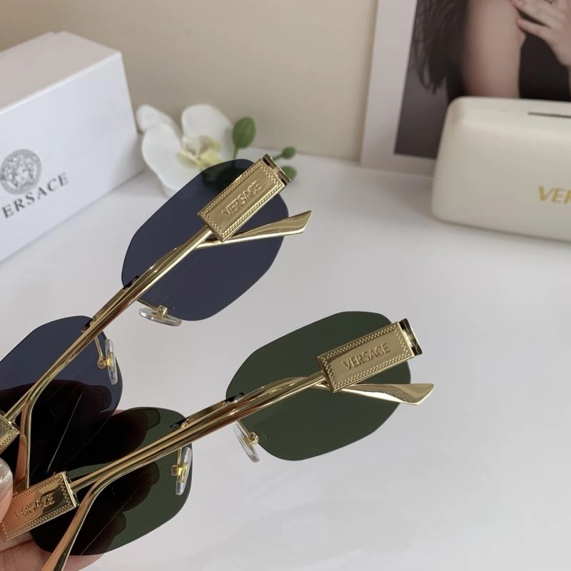Durable Versace Sunglasses 282494