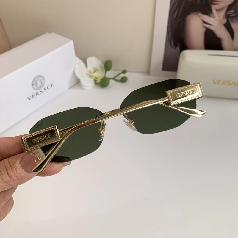 Durable Versace Sunglasses 282494