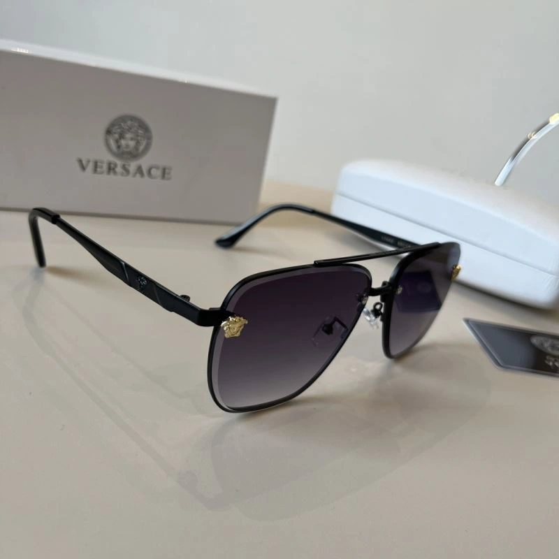 Practical Versace Sunglasses 282483