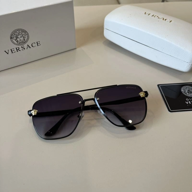 Practical Versace Sunglasses 282483