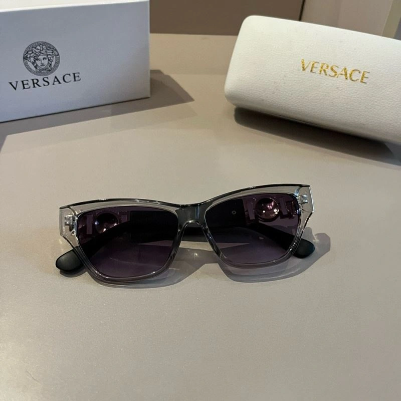 MoistureWicking Versace Sunglasses 282472