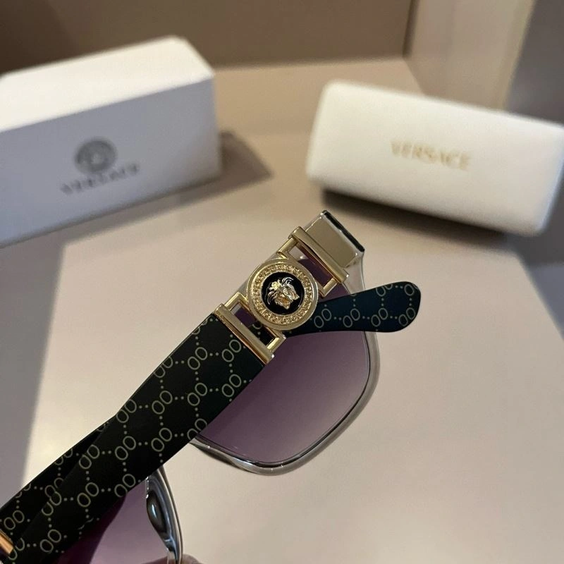 MoistureWicking Versace Sunglasses 282472