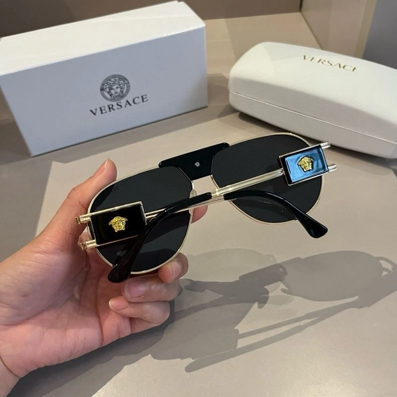Versace Sunglasses Effortless 282473