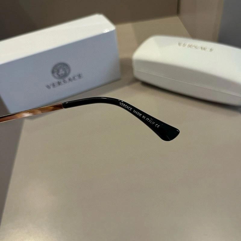 Versace Sunglasses Effortless 282473